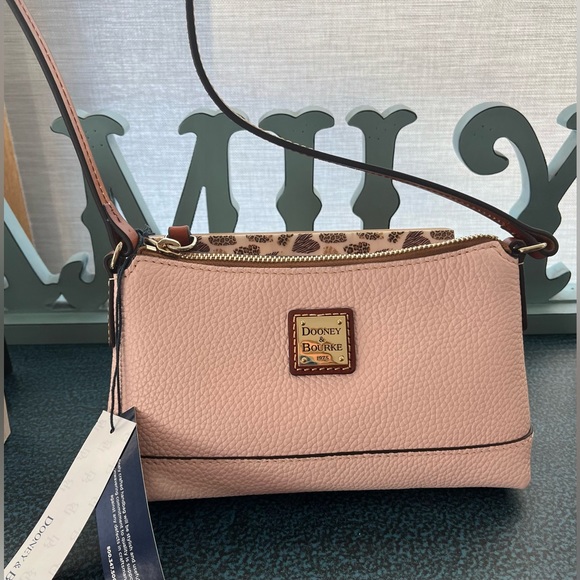 NWT Dooney & Bourke 1975 Izzy Pebble Leather Bag. Color Blush - Picture 2 of 8